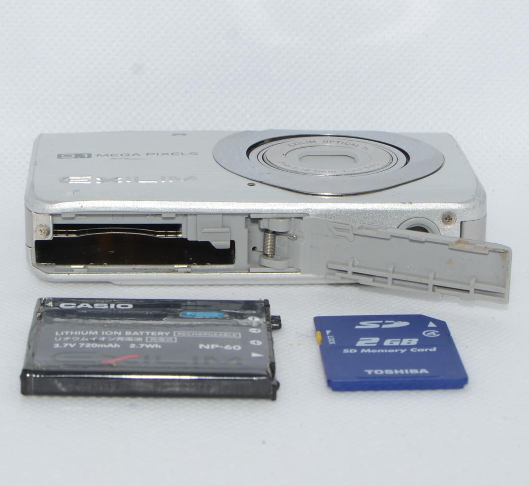 CASIO EXILIM EX-Z80 シルバー② (動作確認済)