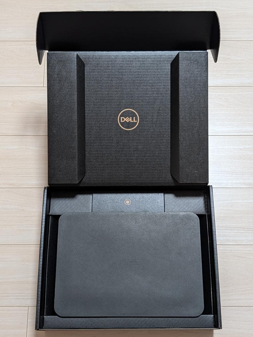 【美品】DELL XPS 13 Plus 9320 i7 32GB 1TB