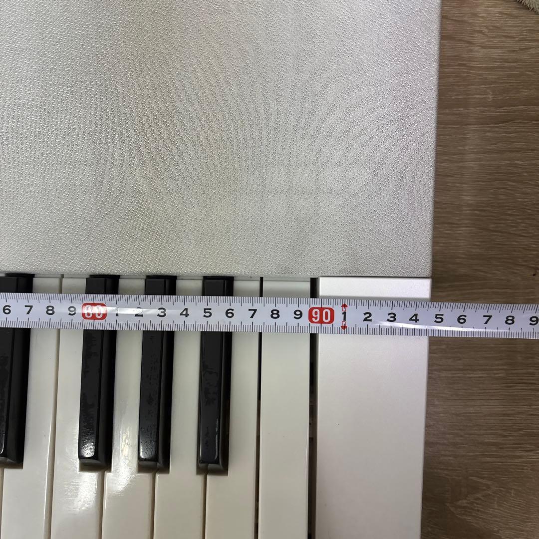 CASIO 電子ピアノ LK218 光ナビゲーション　キーボード　マイク付き