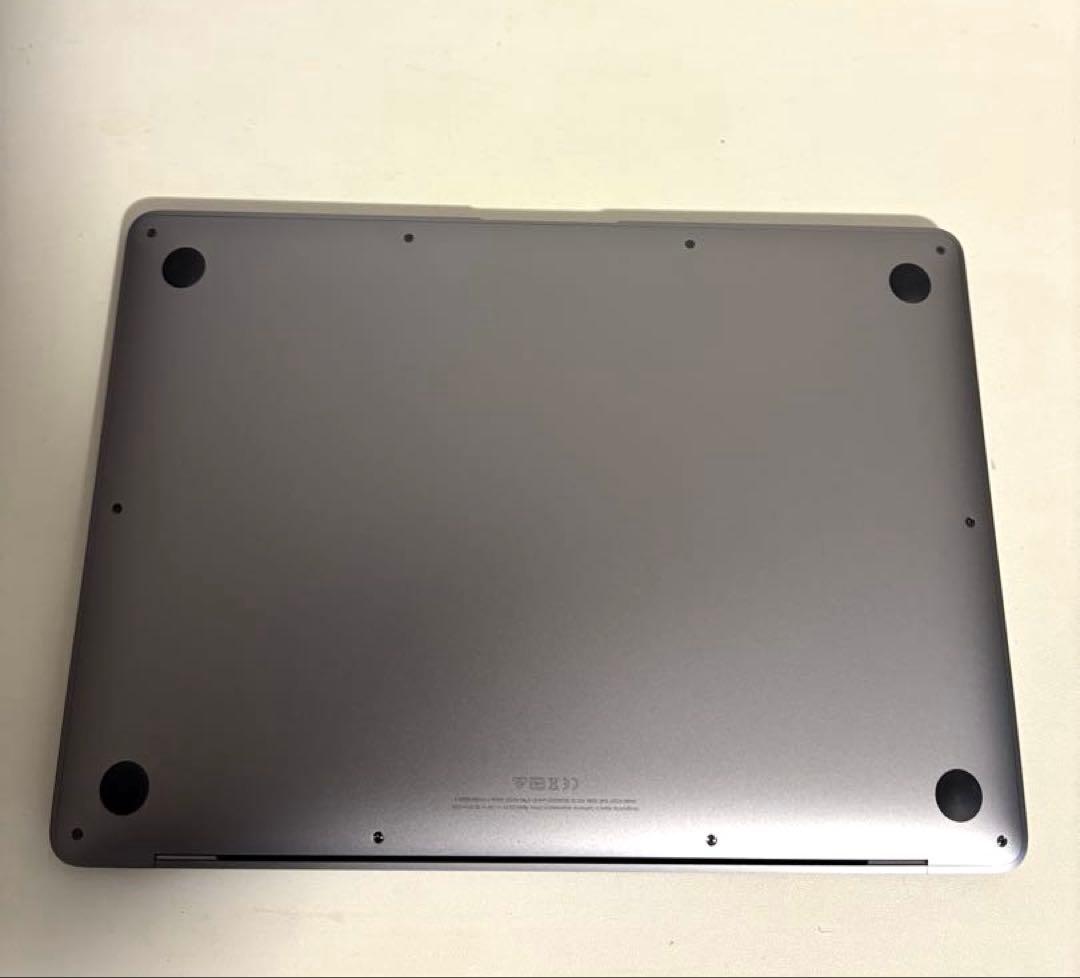 Apple M1チップ搭載13インチMacBook Air 超美品
