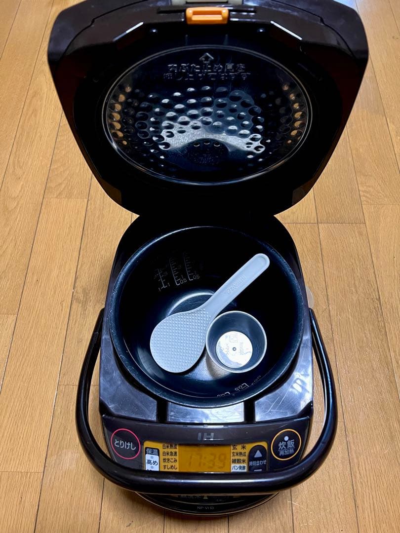 IH炊飯器 NP-VI10 TA 1.0L