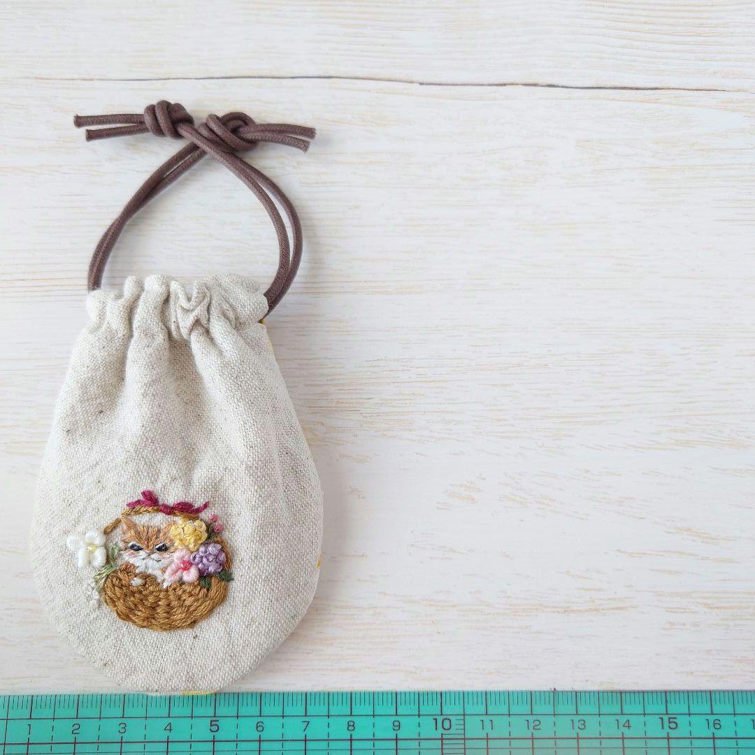 ちっちゃな巾着サシェ/詰替えタイプ【猫とフラワーバスケット】