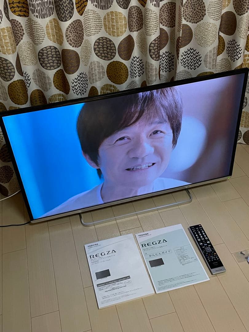 液晶テレビ　42インチ　東芝　レグザ　42J8 REGZA