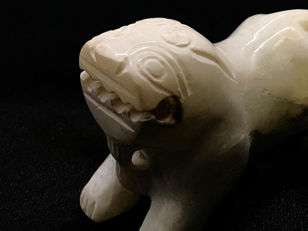 【 天然白翡翠 辟邪俑根付 】　倣古葬玉　明～清朝期　中華古玩