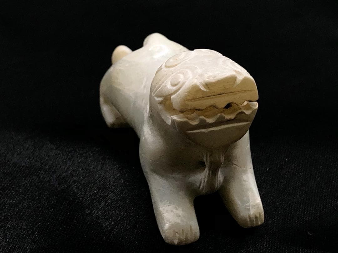 【 天然白翡翠 辟邪俑根付 】　倣古葬玉　明～清朝期　中華古玩