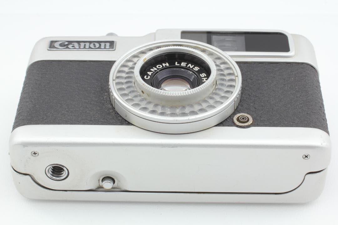ウサ　Canon Demi EE28 35mmハーフフカメラ