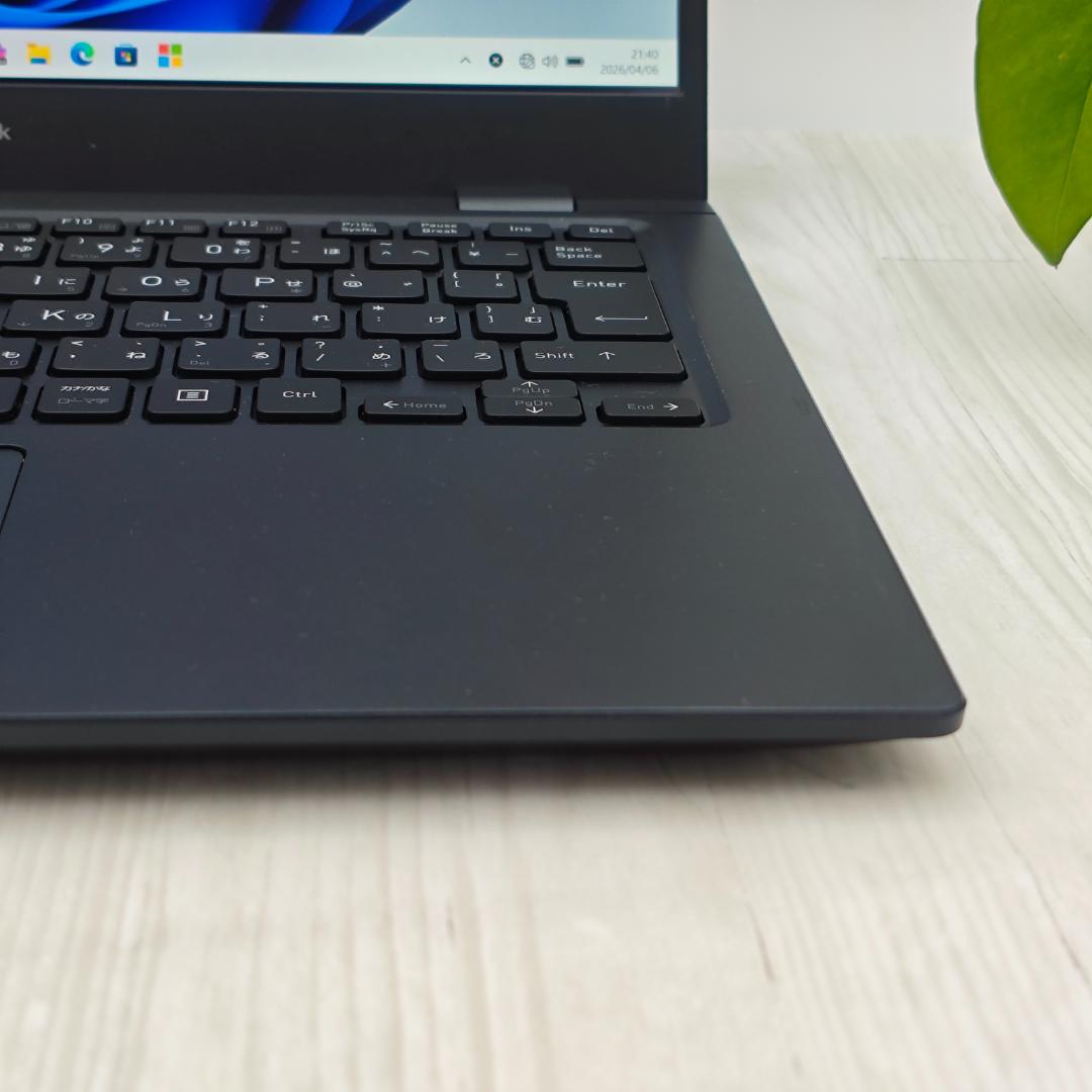 新品バッテリ＆液晶dynabook G83/LW 16/256GB 第13世代②
