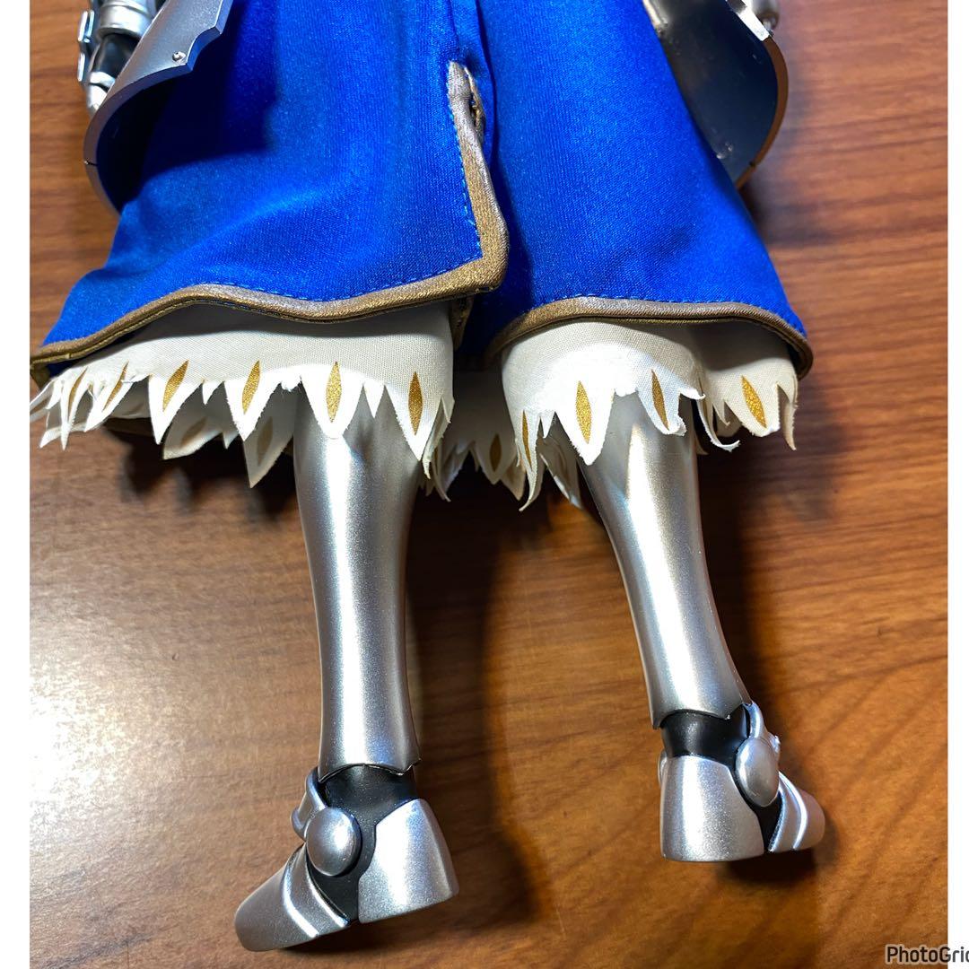 RAH リアルアクションヒーローズ　セイバー　Fate アルトリア