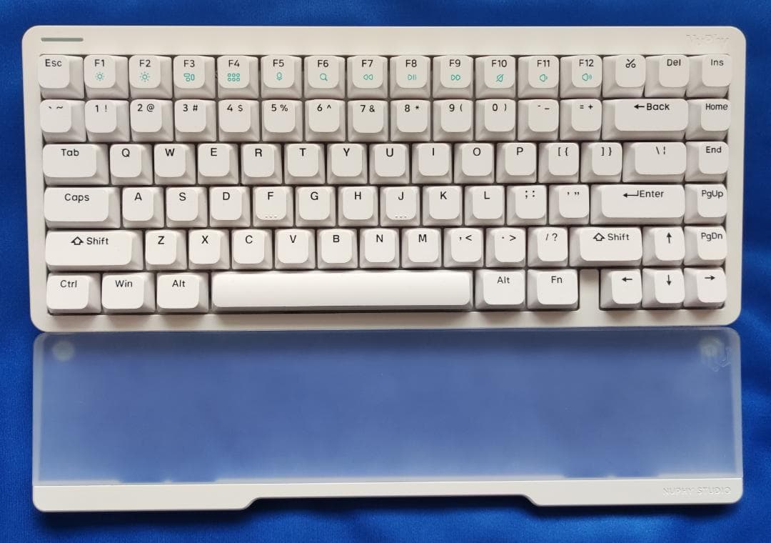 ド*ク様 NuPhy Halo75 83-Keys キーボードとパームレストセッ