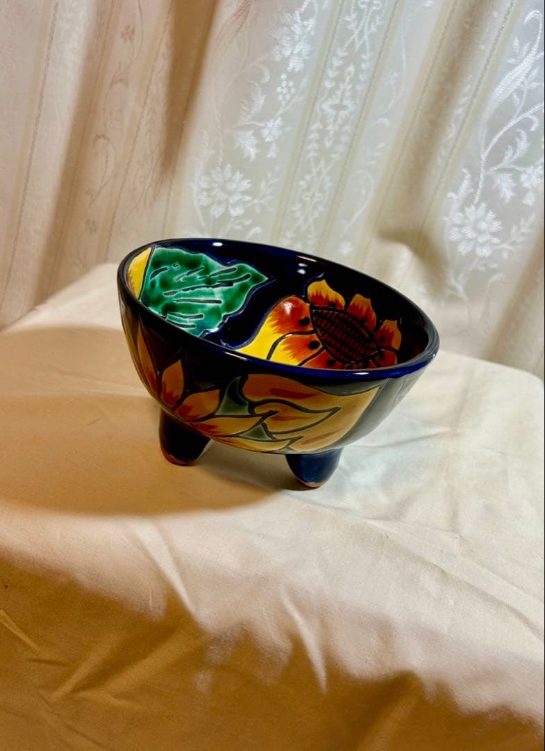 メキシコ　タラベラ焼き　脚付ボウル大