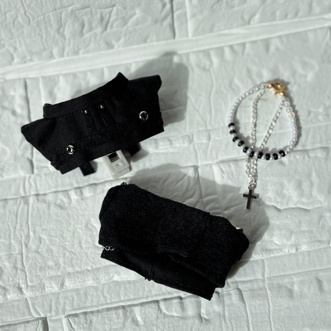 左目のほくろページ