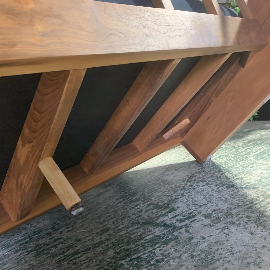 J819 3人掛けソファ + オットマンセット ネイビークッション 木製フレーム