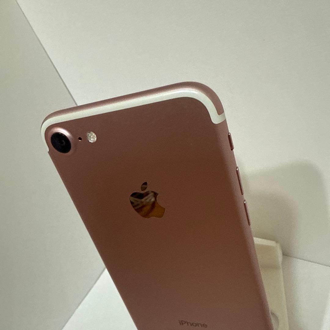 Apple iPhone7 32GB ローズゴールド 充電コード付き