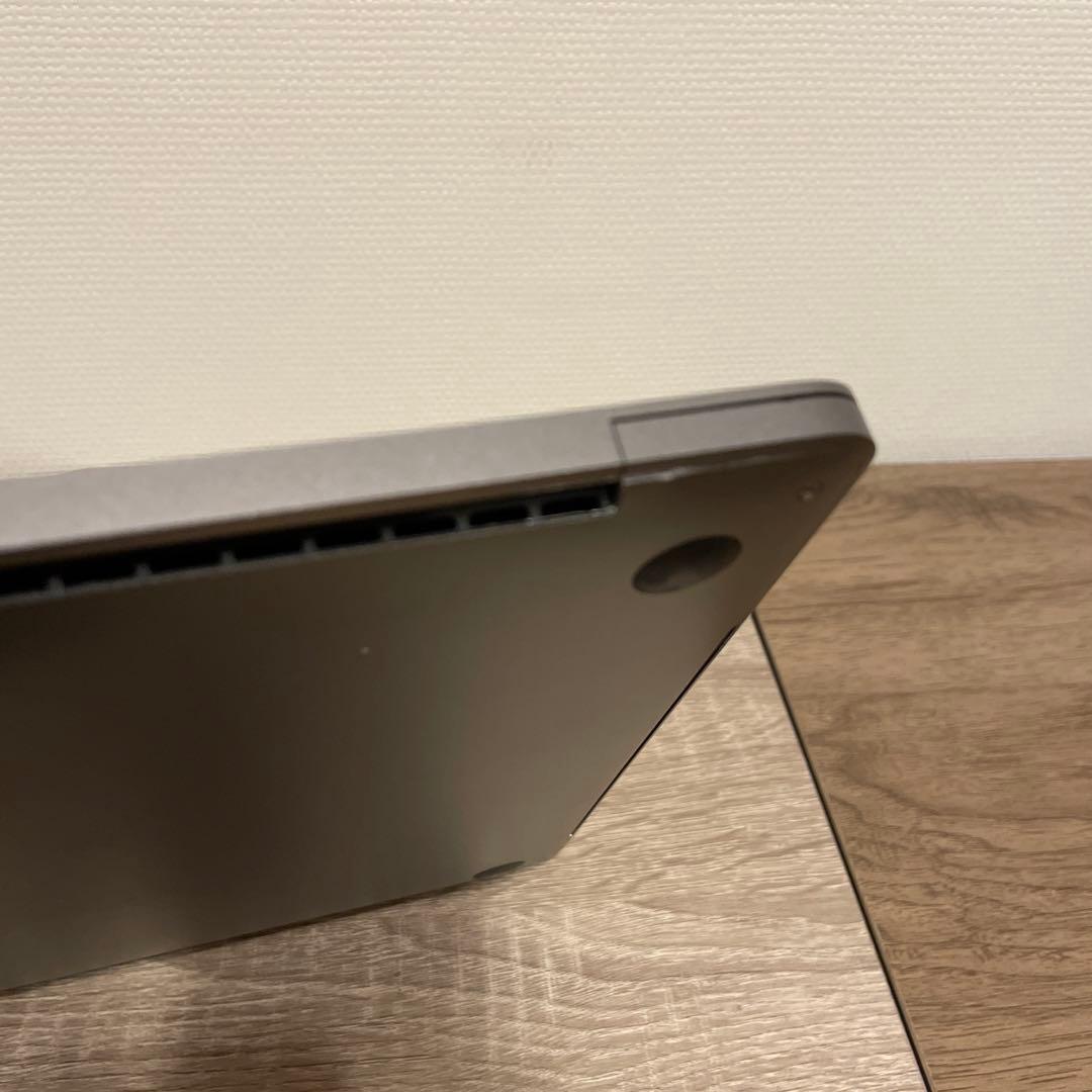 MacBook Pro 15インチ　A1707シルバー 日本語配列