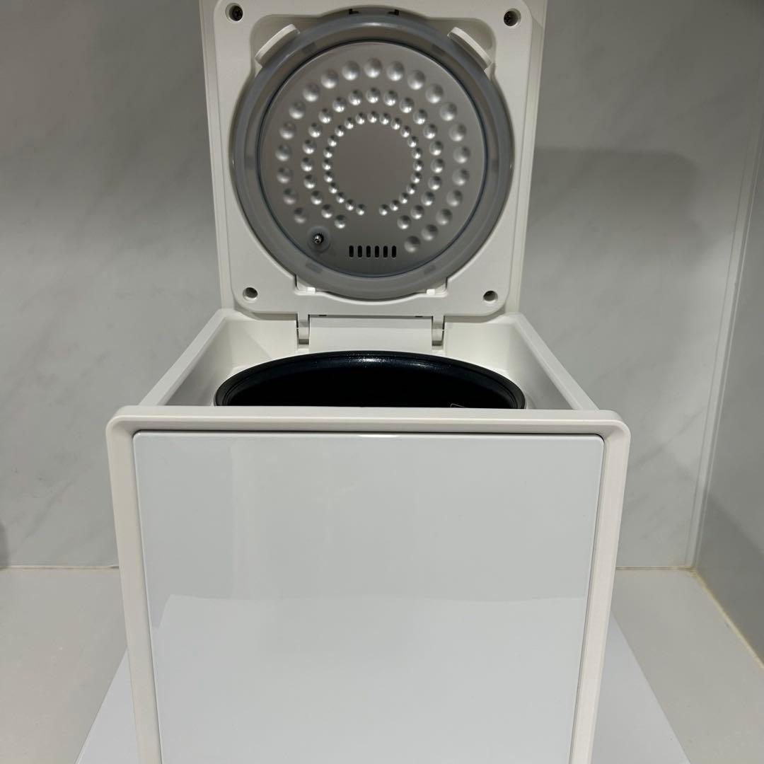 極美品 山善 マイコン炊飯ジャー 4合炊き YJS-CM072(W）おしゃれ家電