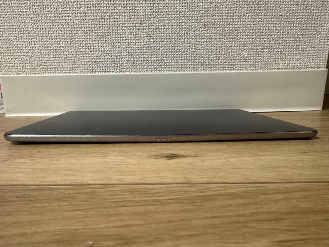 a*2様 iPad Pro (10.5インチ) 512GB