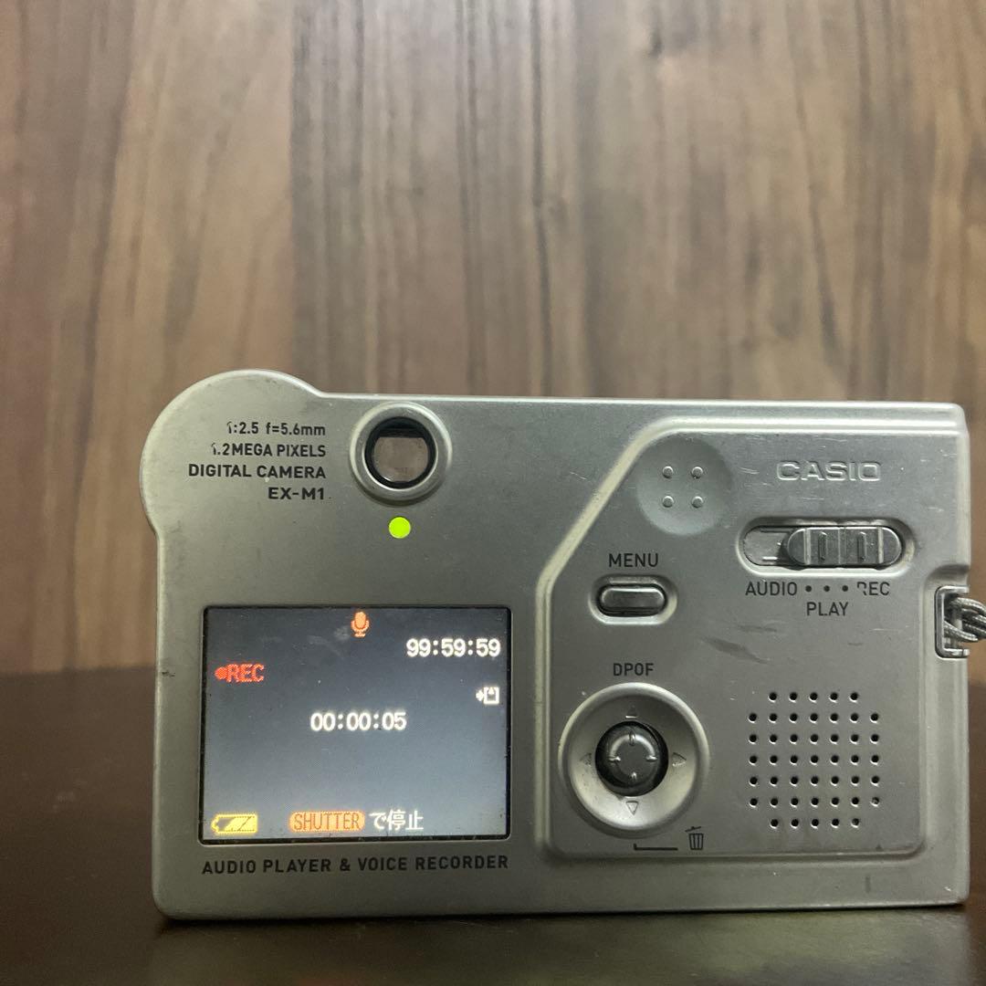 デジタルカメラ Casio EXILIM EX-M1
