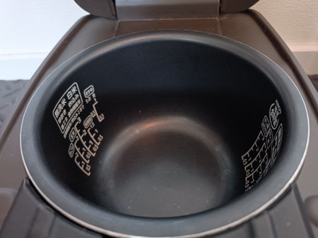 状態良好 アイリスオーヤマ 圧力IHジャー炊飯器 3合 KRC-PD30-T