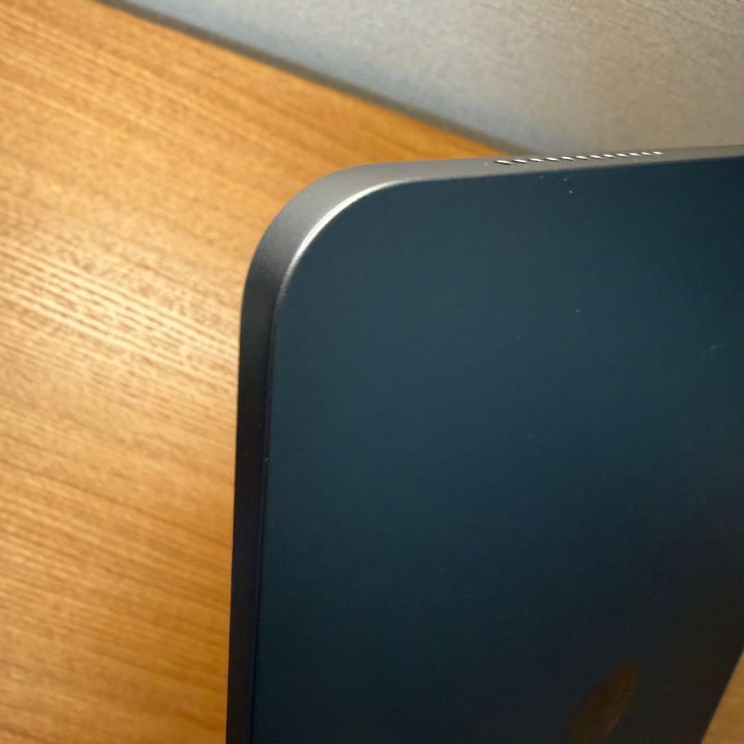 iPad Air (M3) 11インチ 256GB スペースグレー