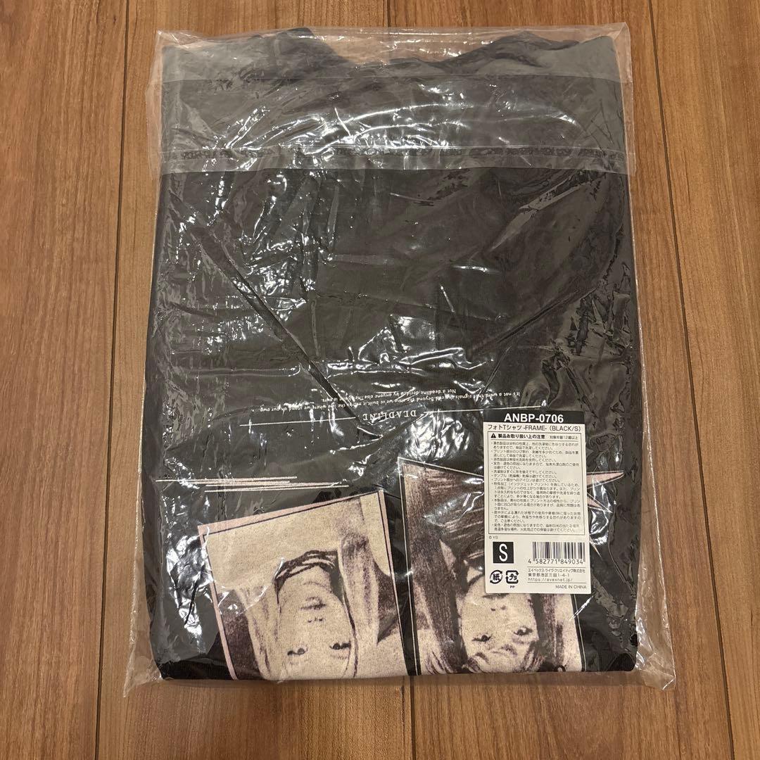 日本限定デザインBLACKPINK DEADLINE グラフィックTシャツ　S