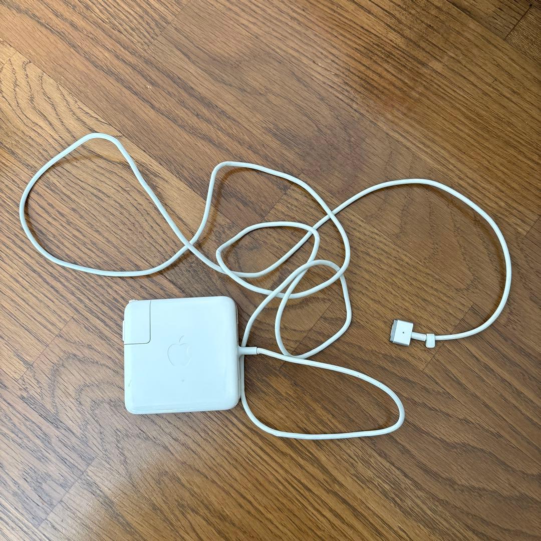 MacBook本体 MacBookPro 11,1/i5/2.4GHz/4GB/A1502