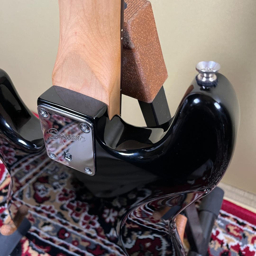 ギター Squier Hello Kitty Mini Stratocaster BLK