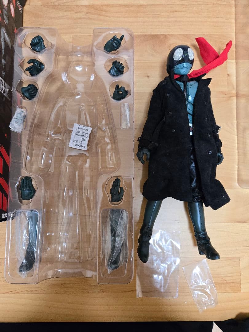 (最終値下げ)threezero シン・仮面ライダー 1/6 フィギュア