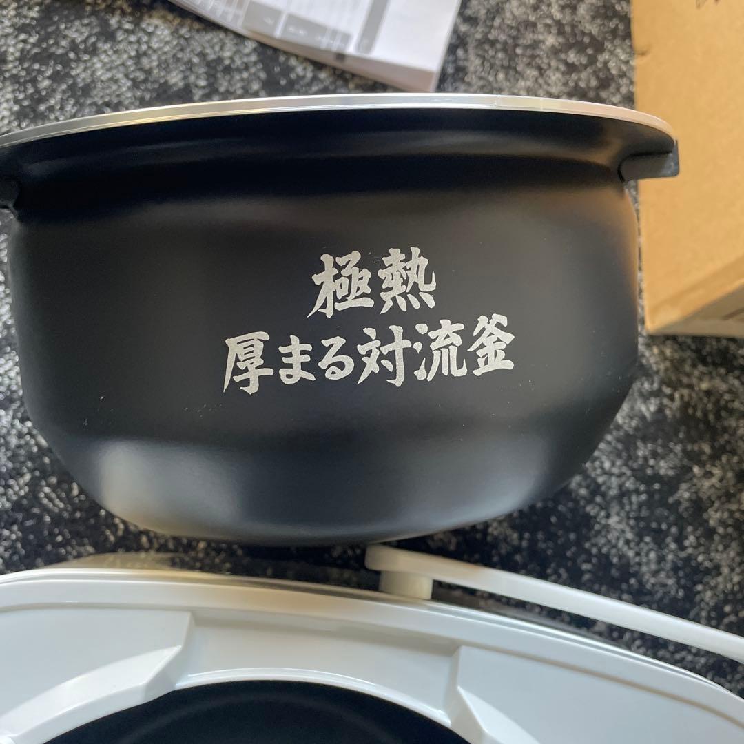 さーき様　美品　SHARP KS-SH10A-W IH炊飯器