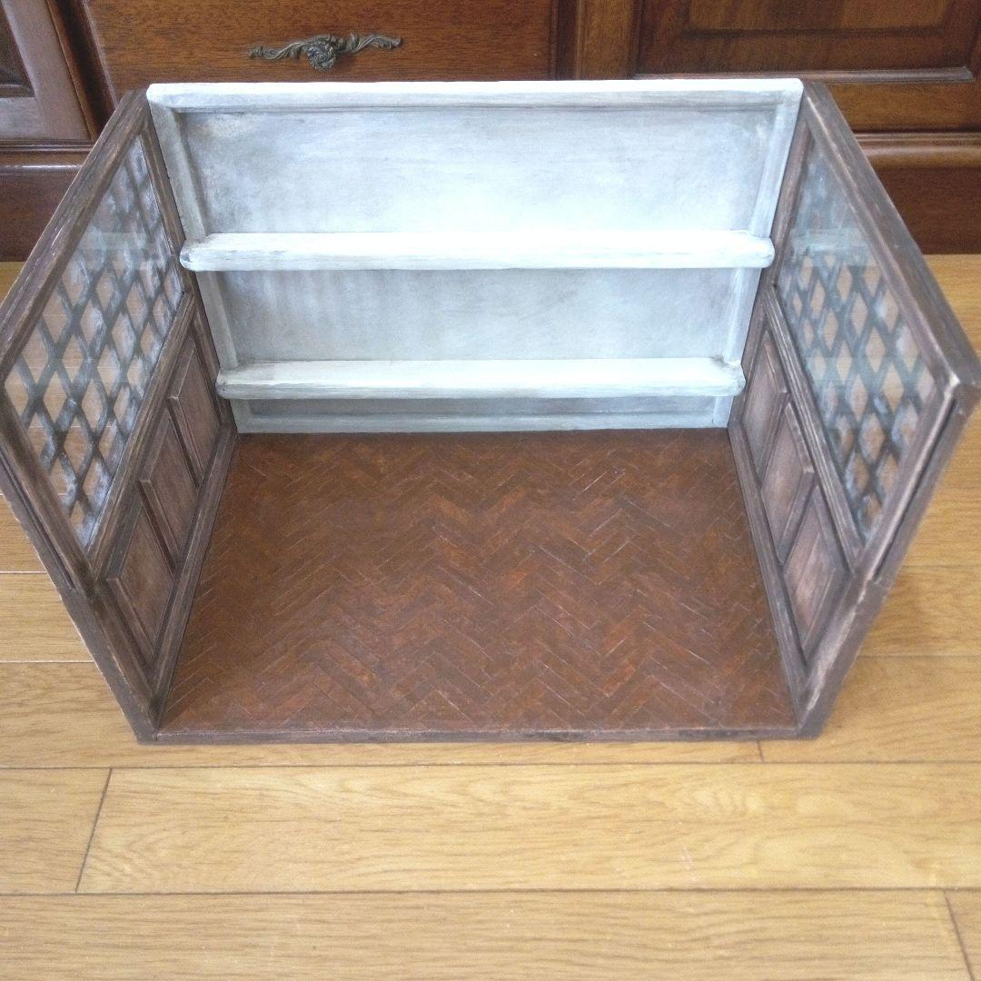 M’s bear　アンティーク調ドールハウス