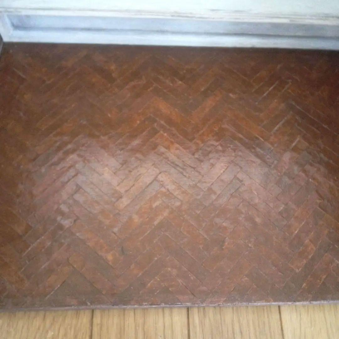 M’s bear　アンティーク調ドールハウス