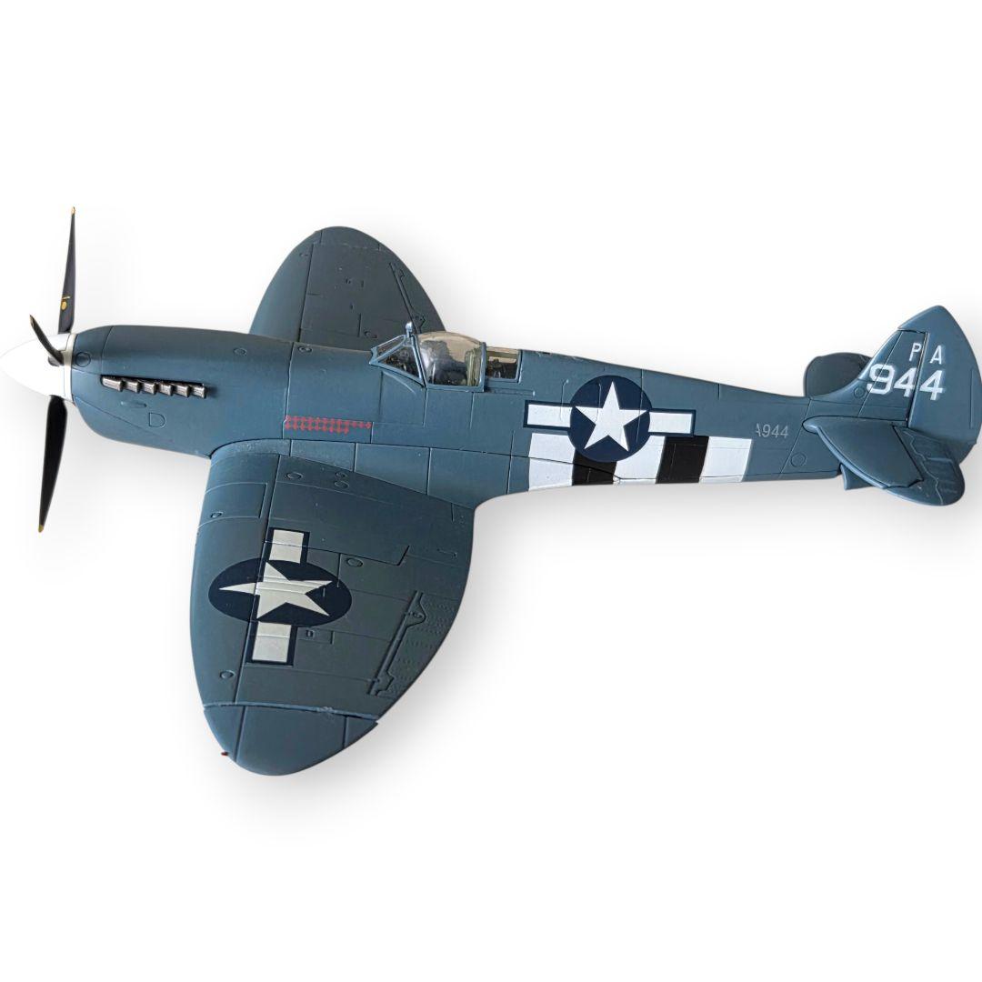 HM 1/48エアパワーシリーズ HA7606 スピットファイアPR.Mk.XI