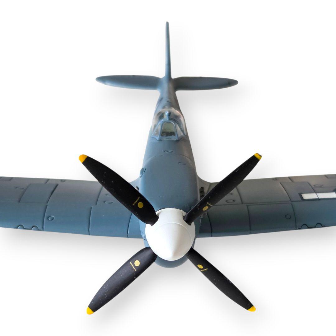 HM 1/48エアパワーシリーズ HA7606 スピットファイアPR.Mk.XI