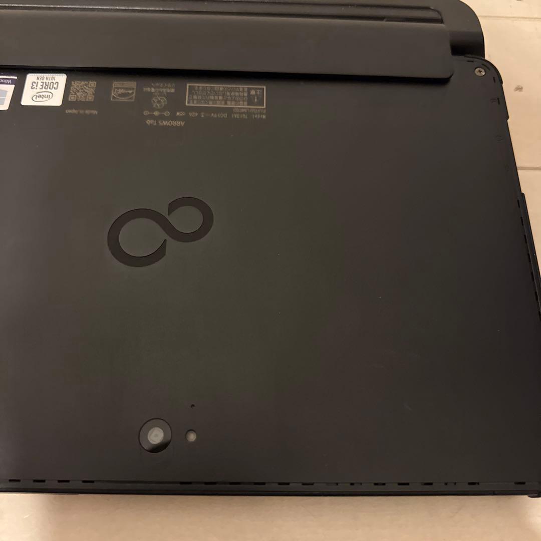 【良品】第10世代 i3 富士通 ARROWS Tab Q7310 Win11
