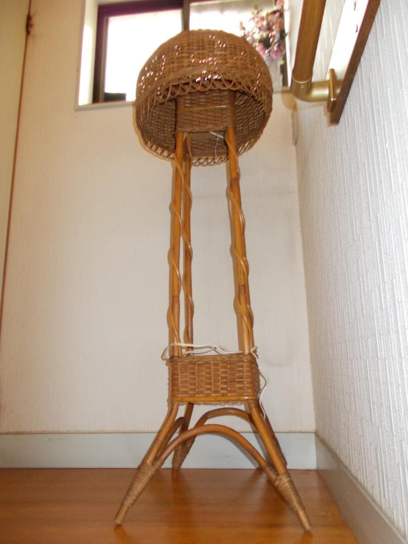 ラタン（籐）フロアスタンド　アンティーク