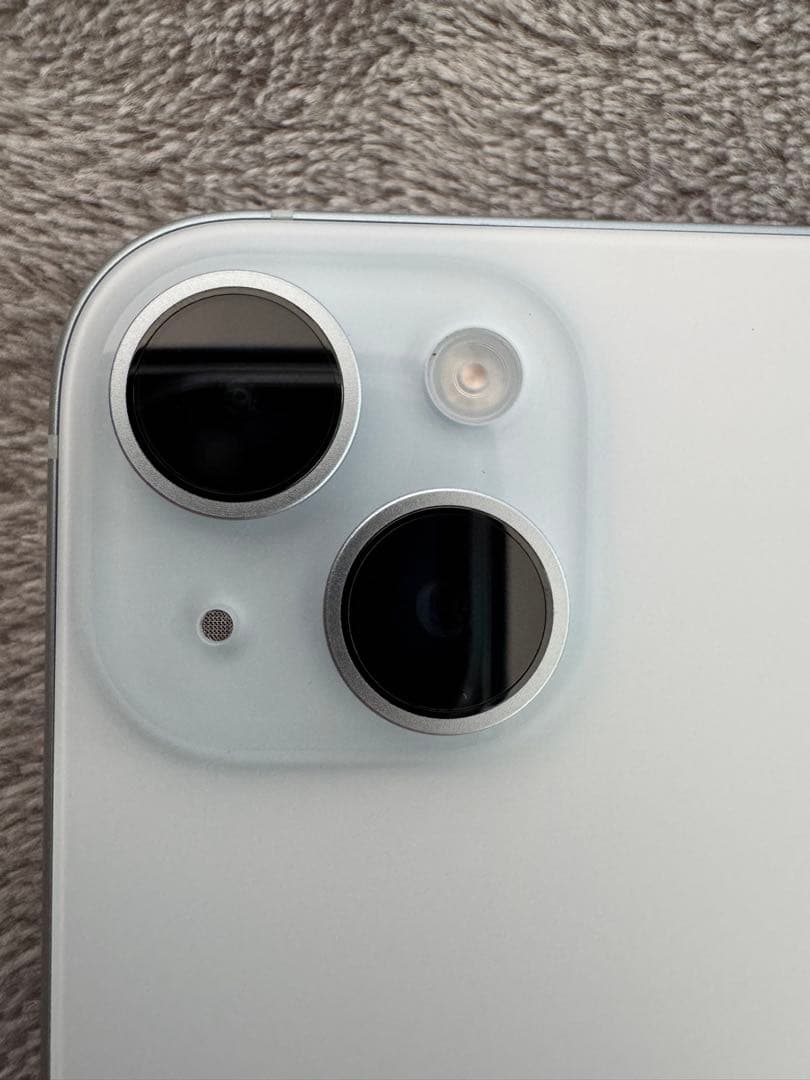 Apple iPhone 15 本体