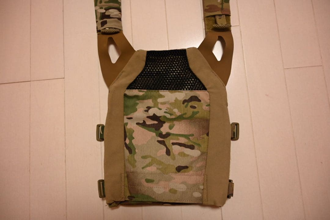 実物Crye JPC2.0
