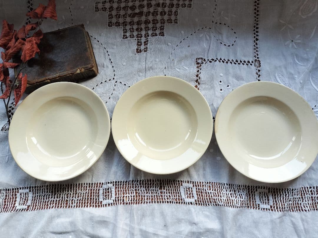 アンティーク　フランス　クリーム色　陶器　サルグミンヌ　深皿3枚セット　美品