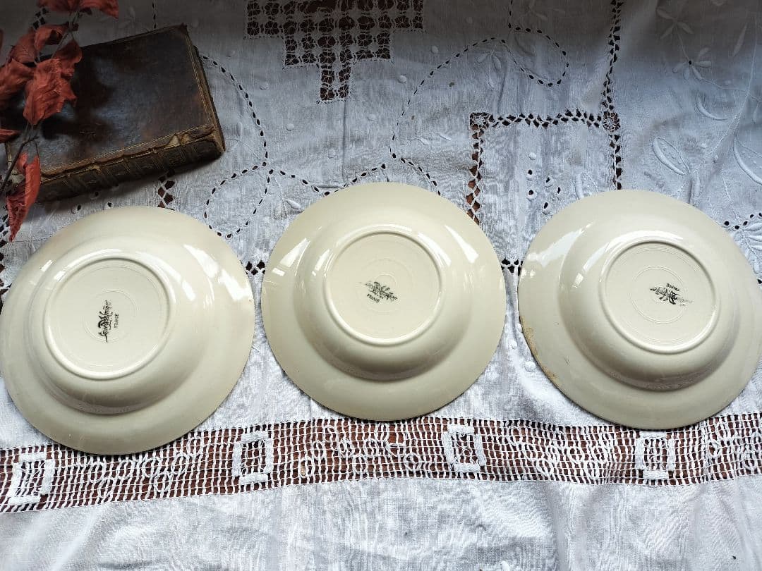 アンティーク　フランス　クリーム色　陶器　サルグミンヌ　深皿3枚セット　美品