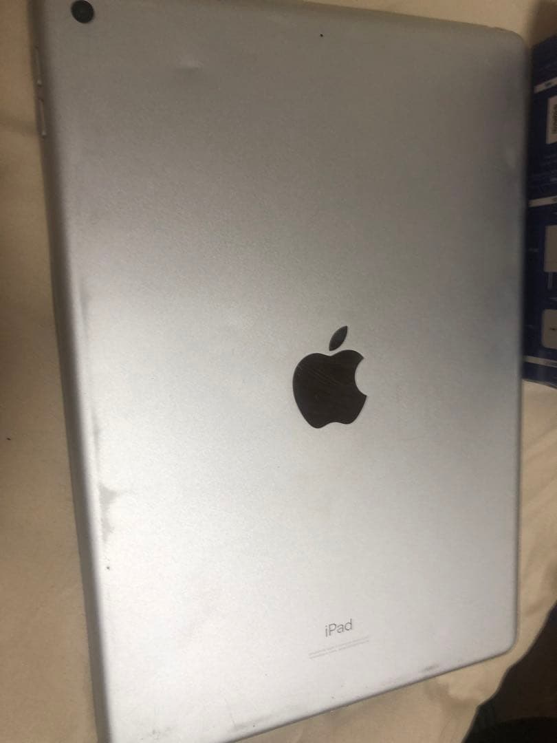 第7世代iPad、32GB WiFi、バッテリー残量87%。