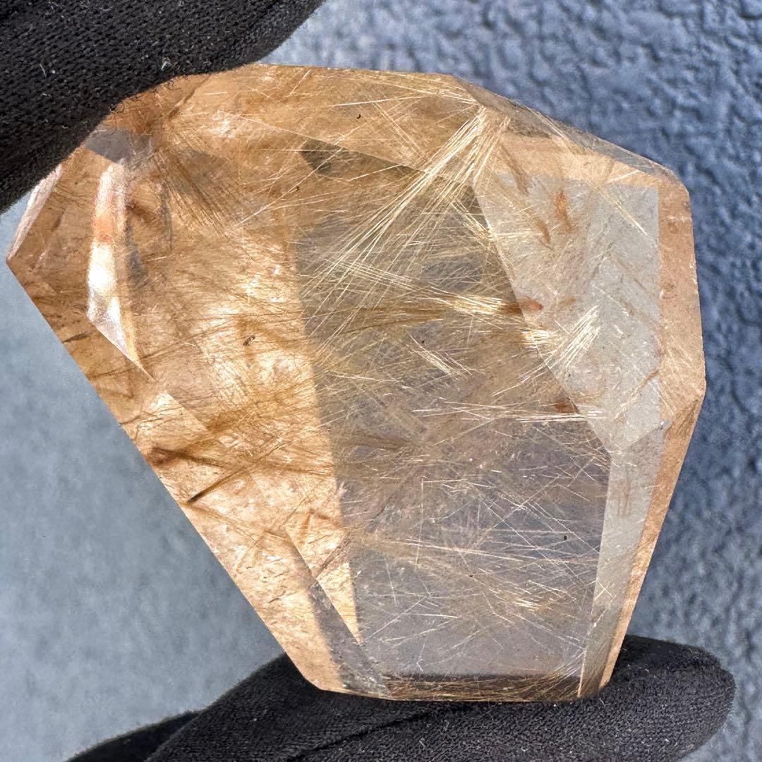 【財運・金運・事業運up❗️】ルチルクォーツ☆フリーフォーム水晶 原石A1519