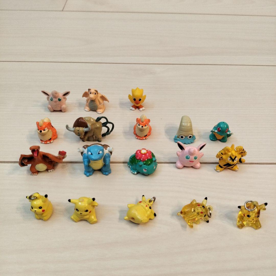 ポケモン　ゆび人形　モンコレ　　240個セット＋おまけ66個　まとめ売り
