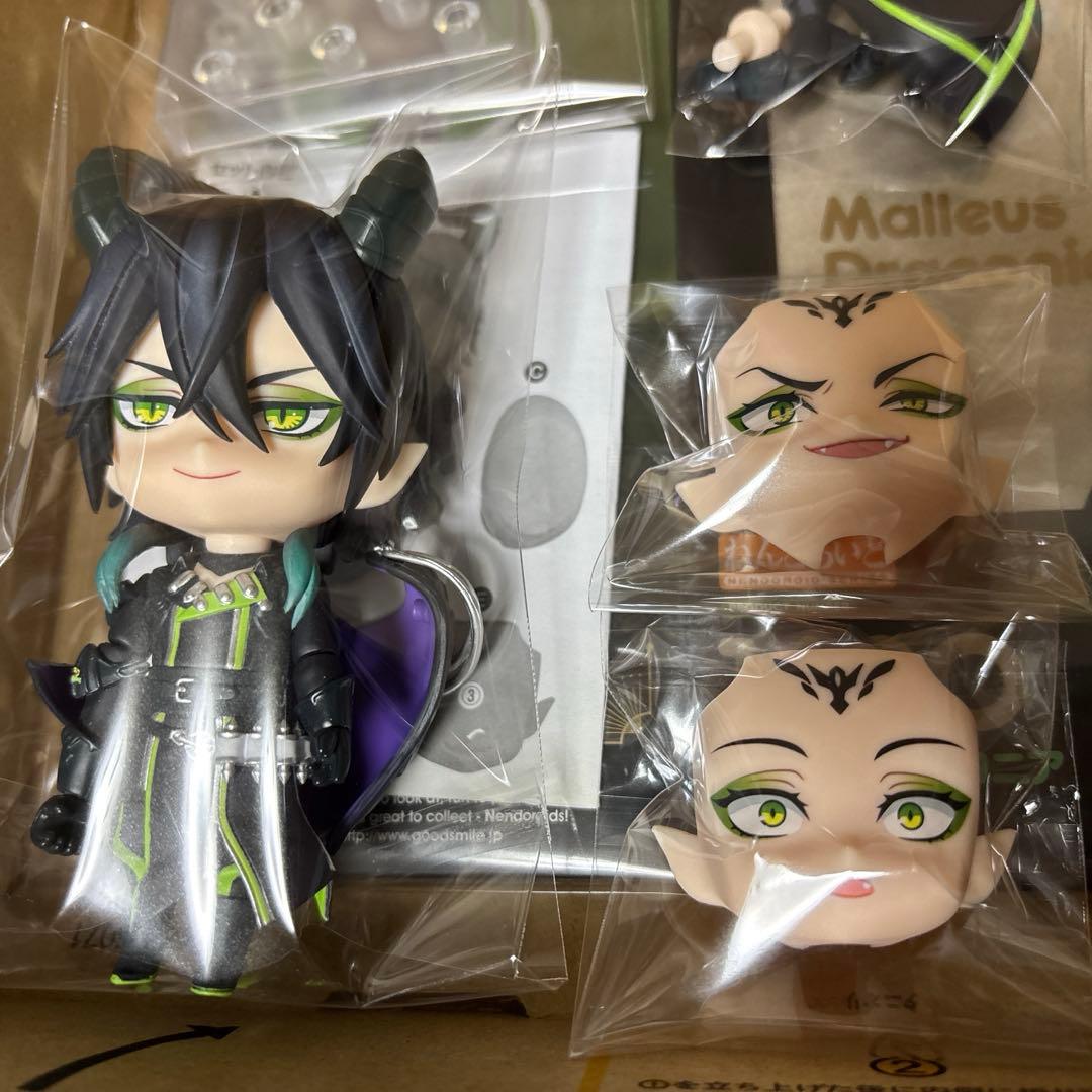 普*9様 ツイステ マレウス ねんどろいど　1620