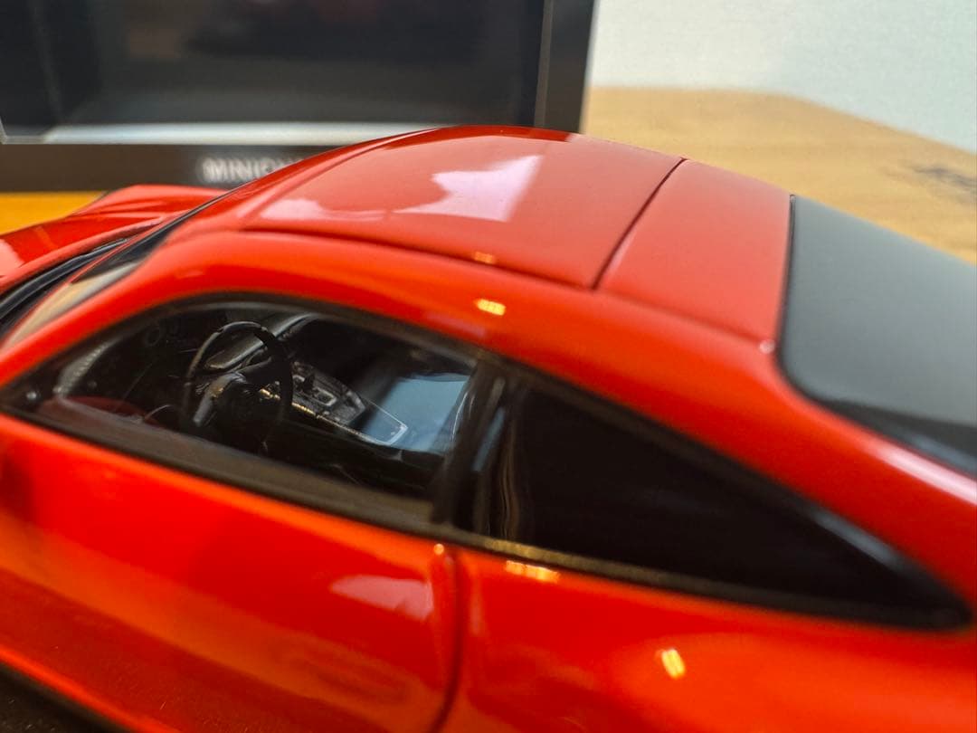 【MINICHAMPS】限定504台Porsche 911 Turbo S