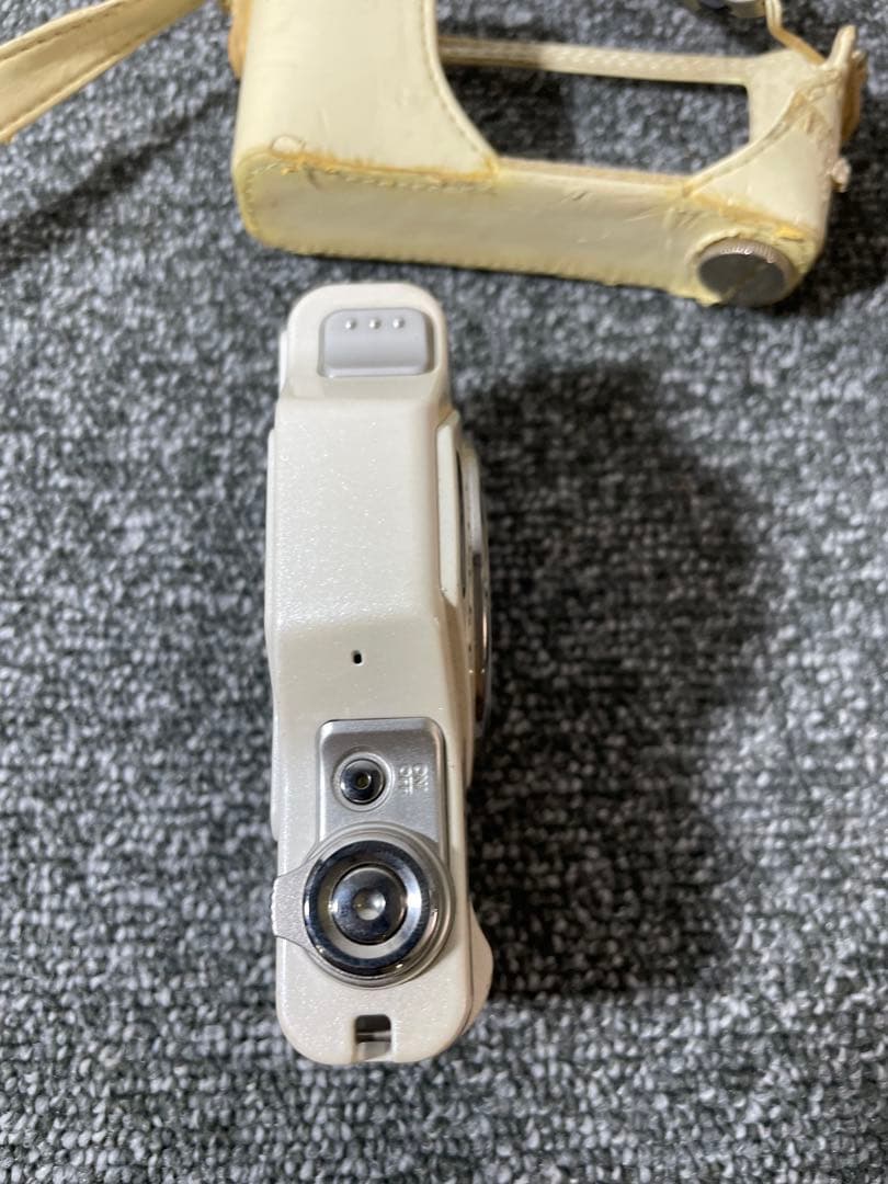 PENTAX optio l-10 コンデジ　ホワイト