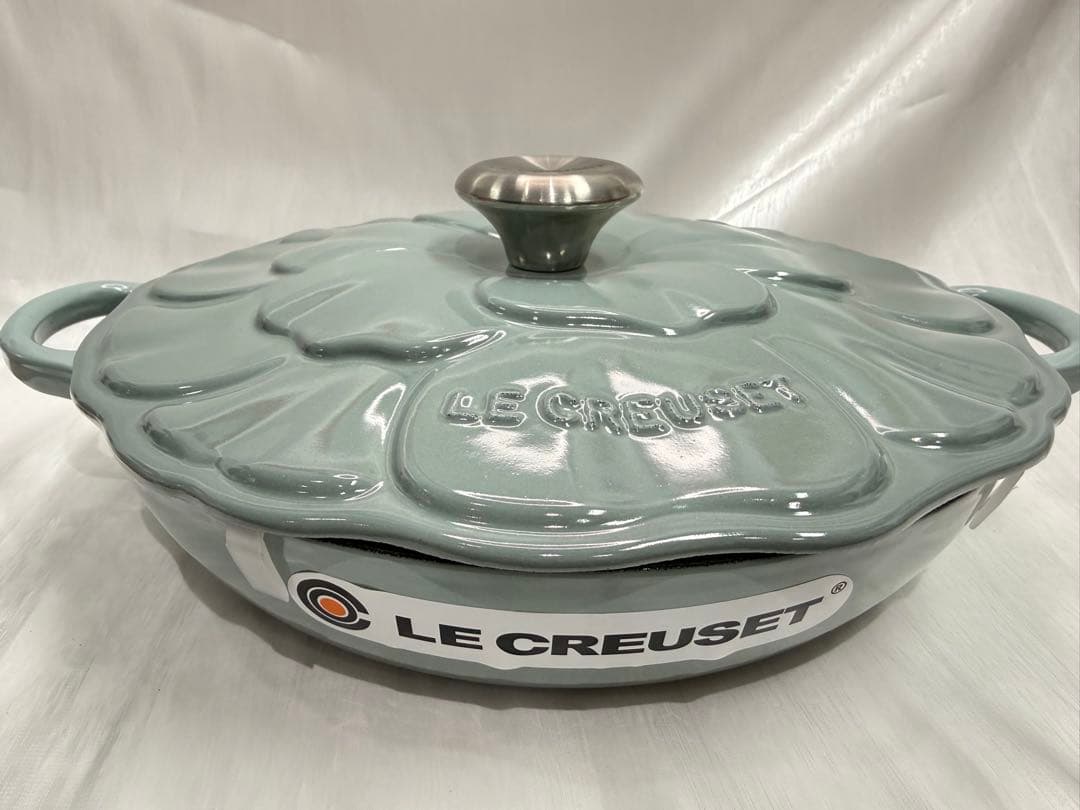 【希少・コレクター向け】ル・クルーゼ ペタルレリーフ 26cm シーソルト 新品