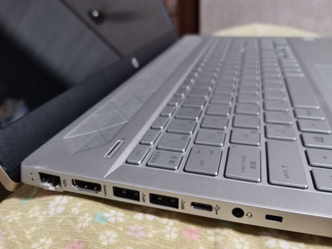 HP パビリオン15価格.com限定メモリ8GB&128 SSD+1TB HDD