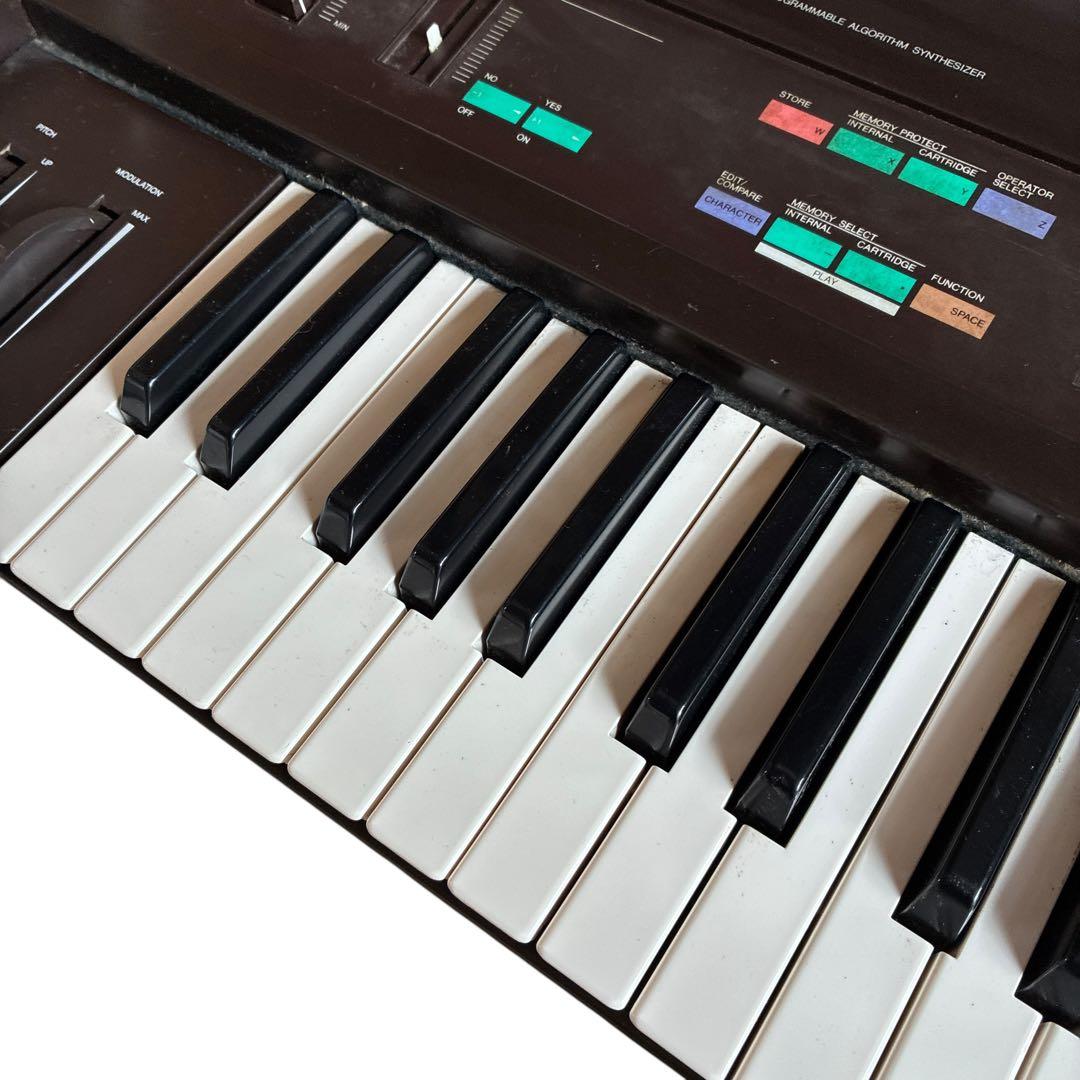 YAMAHA DX7 シンセサイザー 日本製 ヤマハ デジタルシンセ DX-7