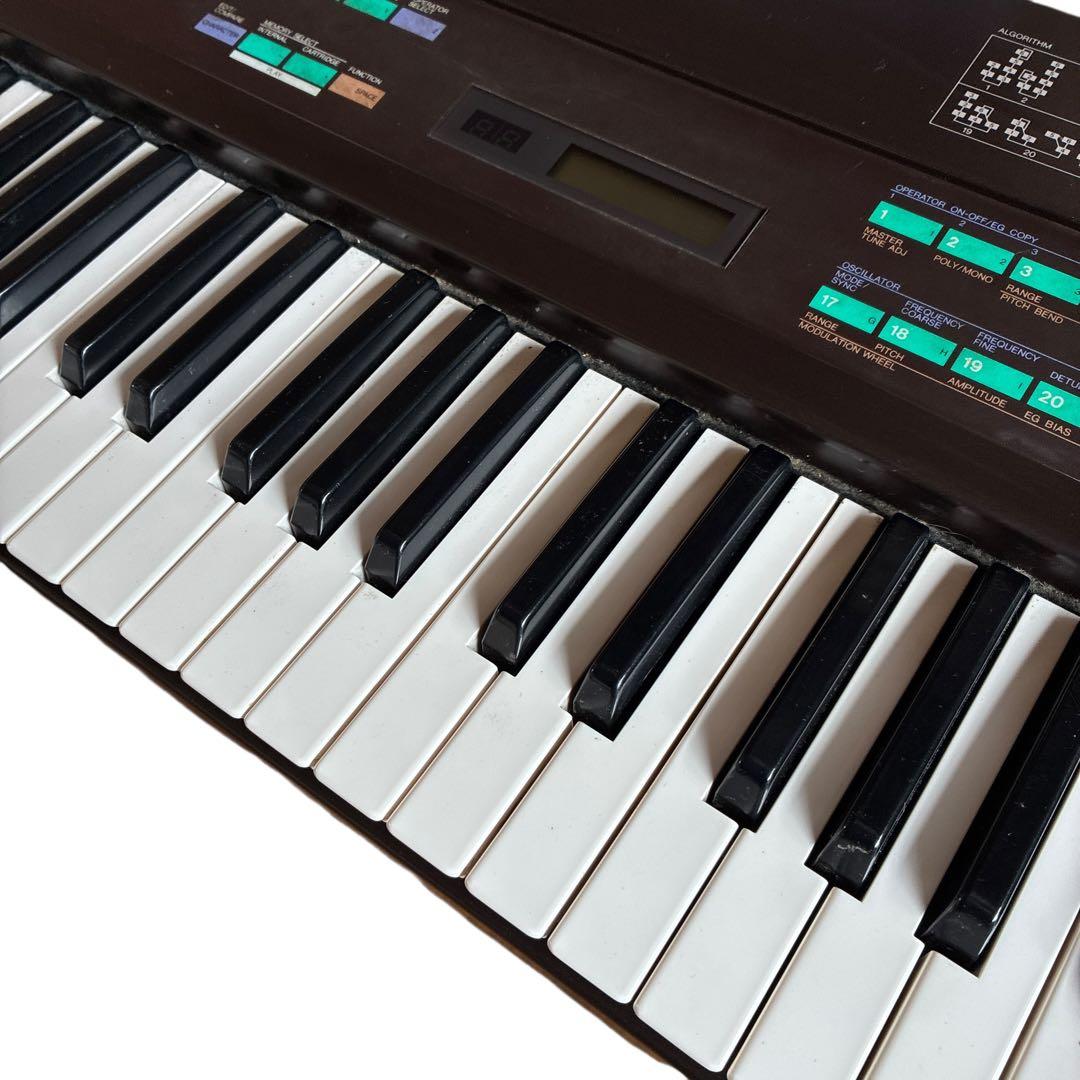 YAMAHA DX7 シンセサイザー 日本製 ヤマハ デジタルシンセ DX-7