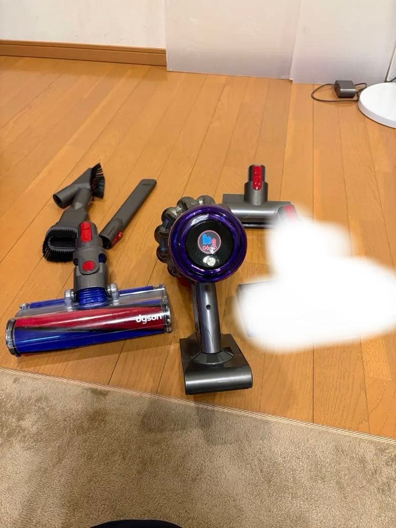 ダイソン V11 SV14 美品　スタンド付き　分解洗浄除菌整備済　NO.1