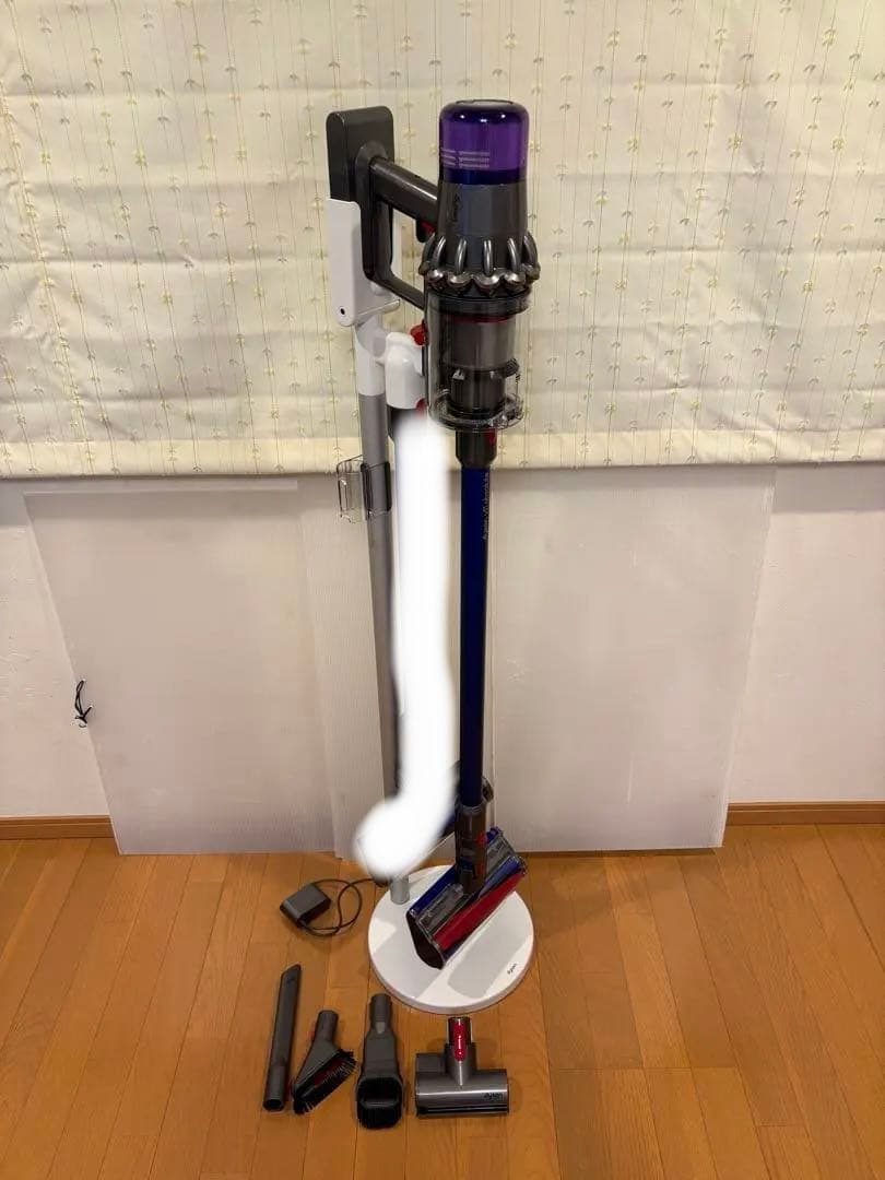 ダイソン V11 SV14 美品　スタンド付き　分解洗浄除菌整備済　NO.1